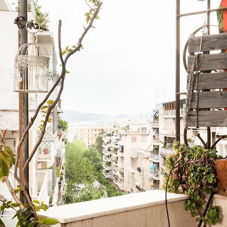 Stylish Flat With Veranda In The Heart Of أثينا المظهر الخارجي الصورة