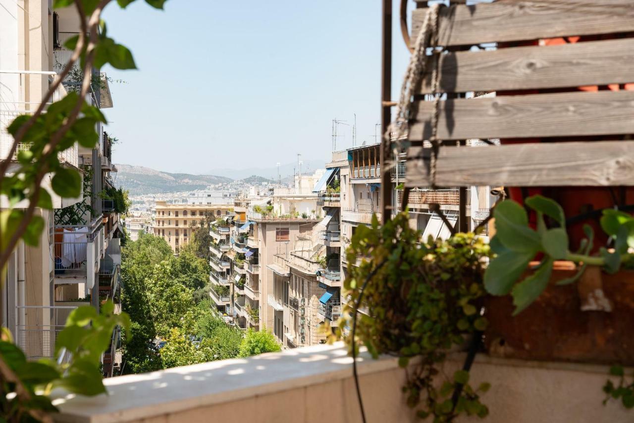 Stylish Flat With Veranda In The Heart Of أثينا المظهر الخارجي الصورة